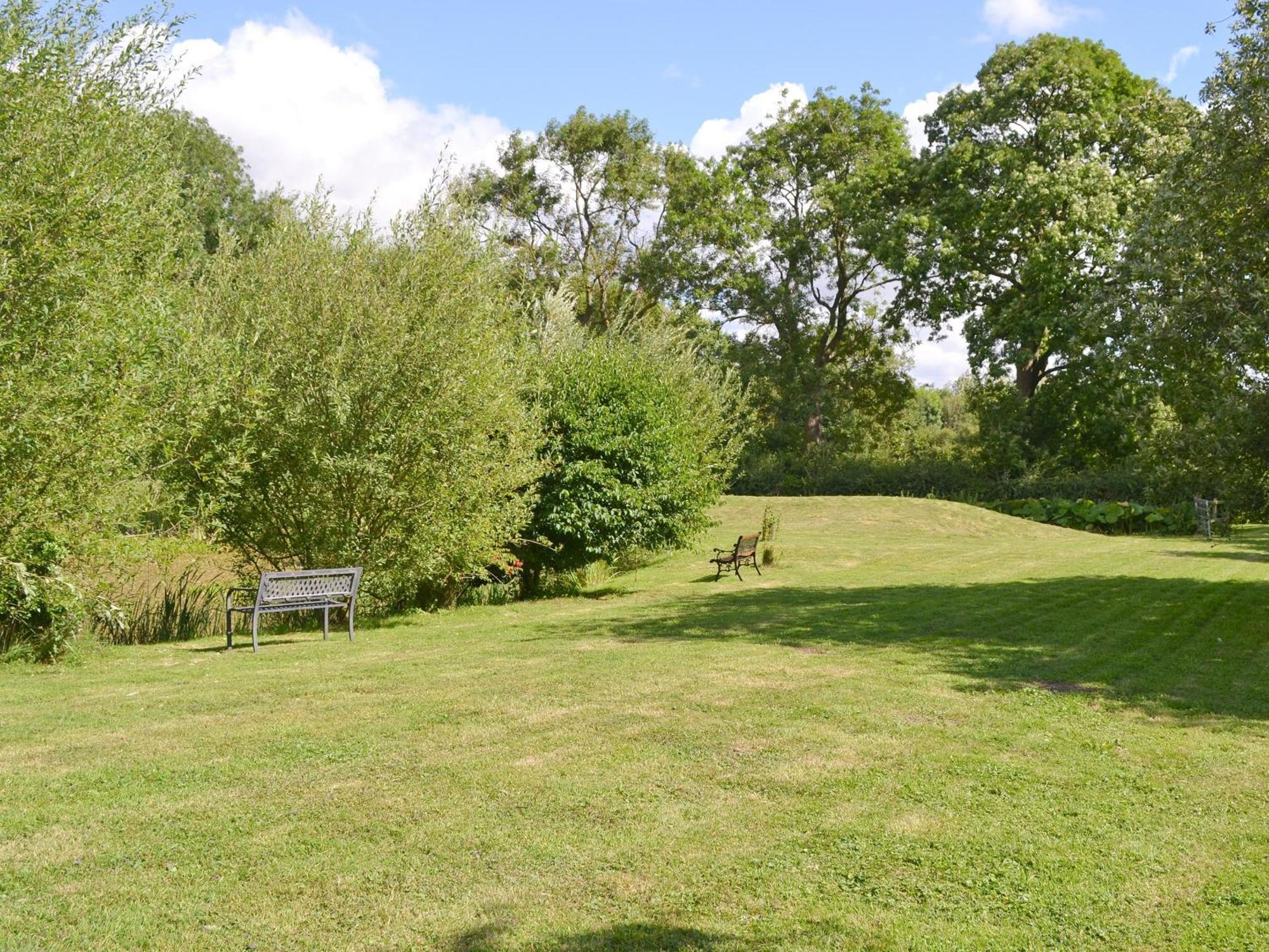 The Cottage - B4014 Wendling Bagian luar foto